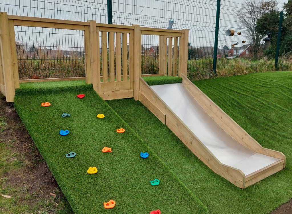 bespoke slide with grass about 1024x751