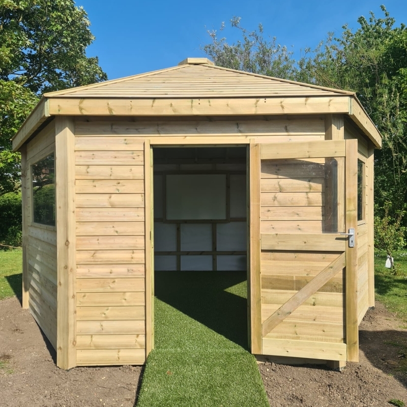 Hexagonal Outdoor Classroom - Image 2
