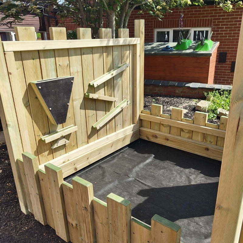 Role Play Castle Sandpit - Image 3