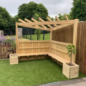 Corner Pergola Seating